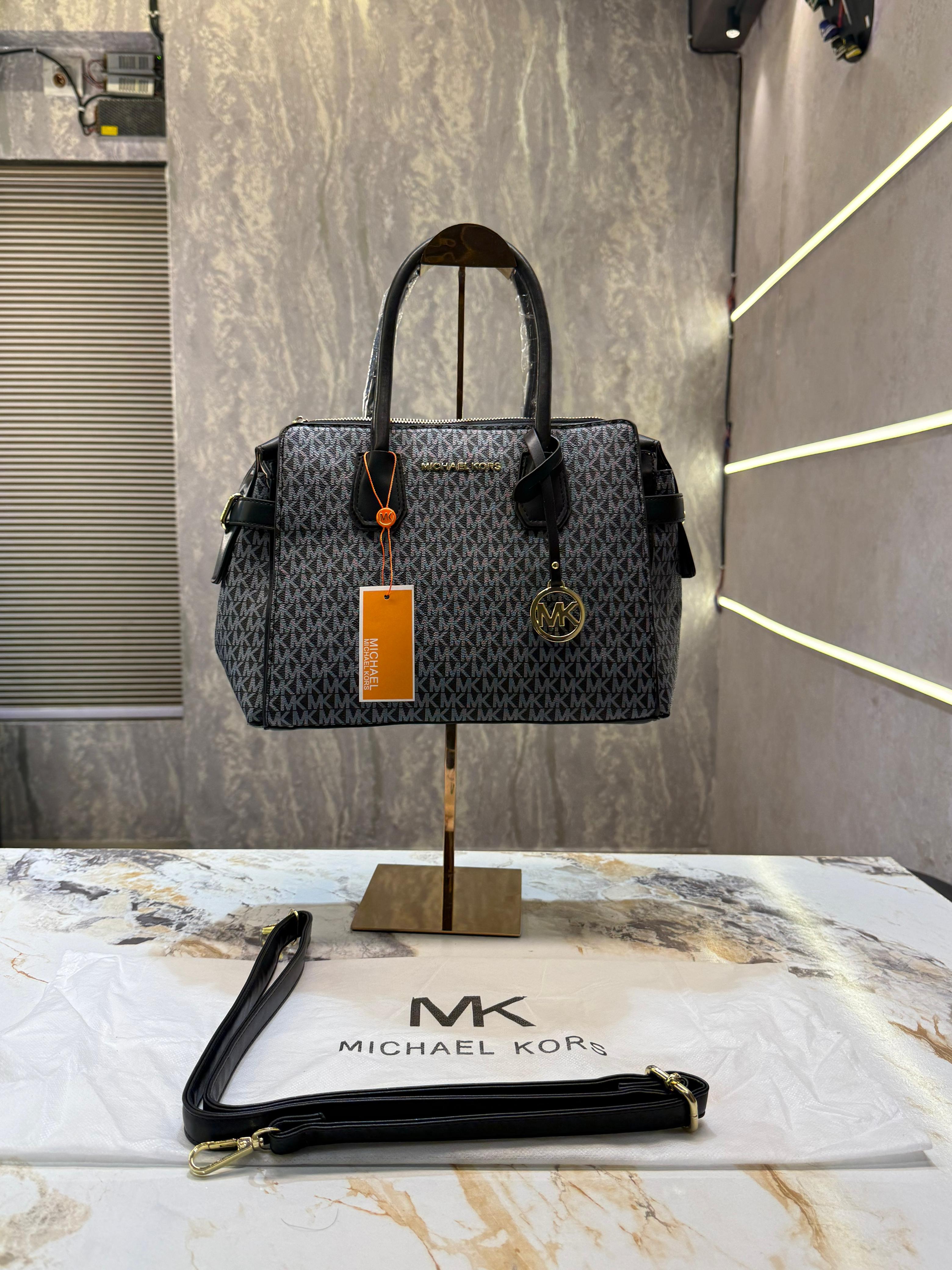 MK Maeve Large Tote Bag( Dust Bag Sling Belt)